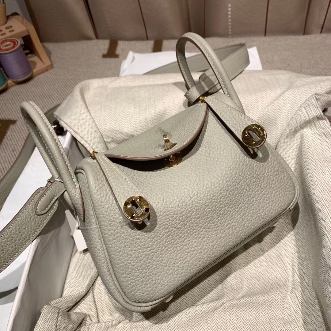 에르메스 미니 린디백19 나타 화이트 금장 끌레망스 가죽